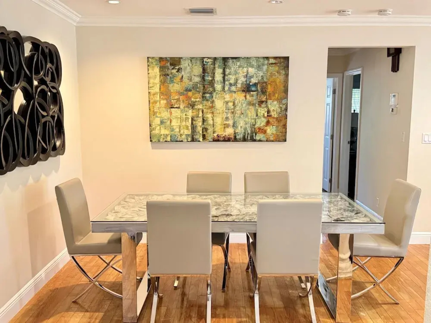 Vidal Manor 4BR Oasis w Pool Cabana- Wilton Dr