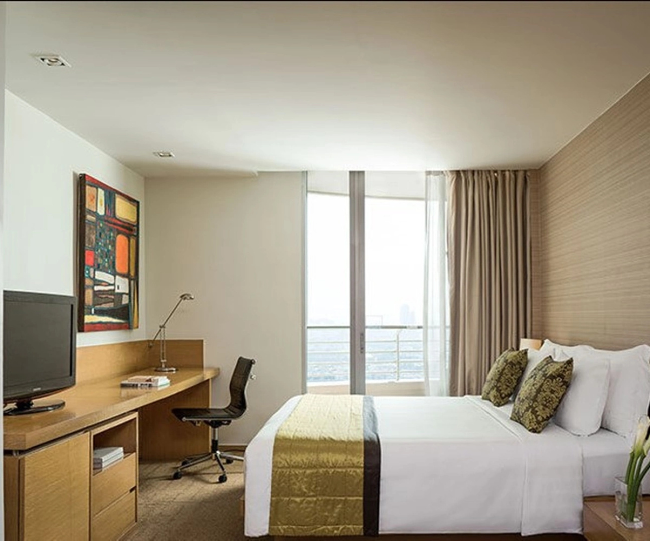 JC Kevin Sathorn Bangkok Hotel