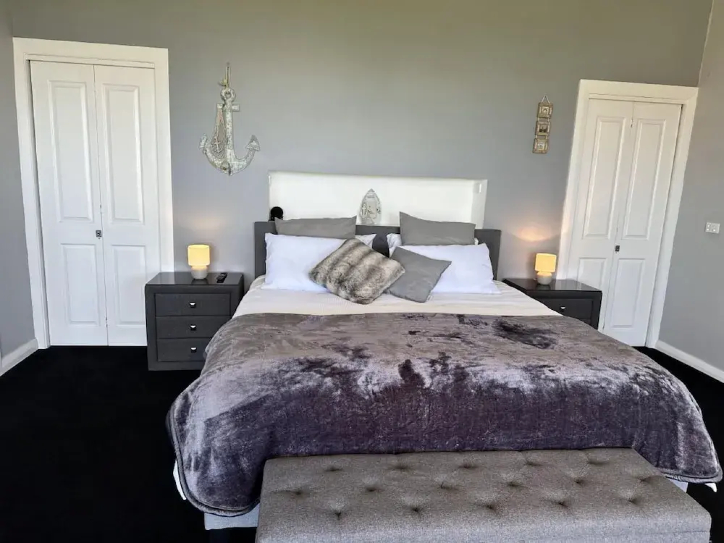 Colours By The Sea Wheelchair Pet-friendly Waterfront Retreat Fireplace Wood Supplied