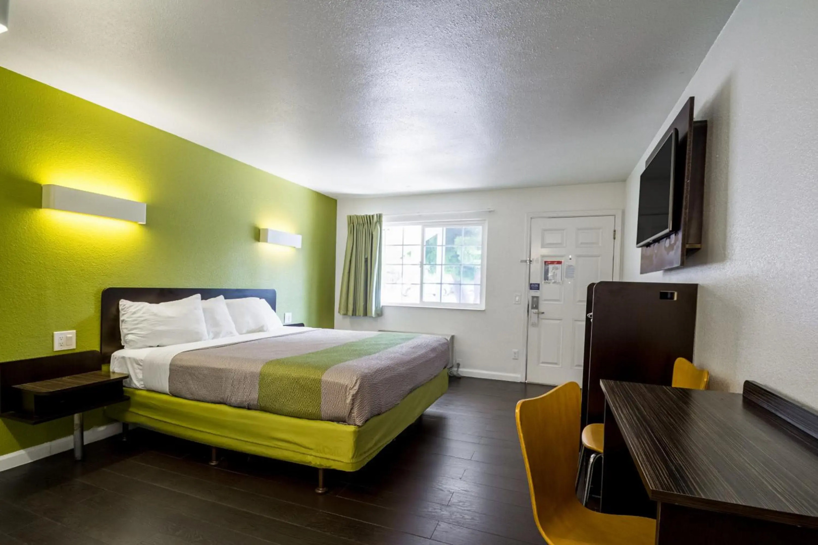 Fisherman's Cove Inn