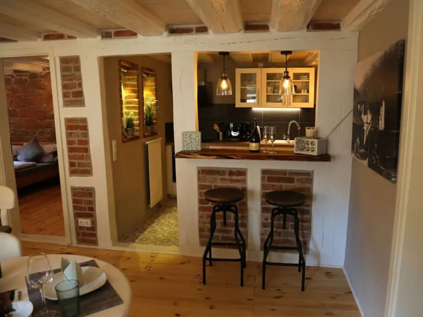 Ferieheisel - Everything, Except Usually!