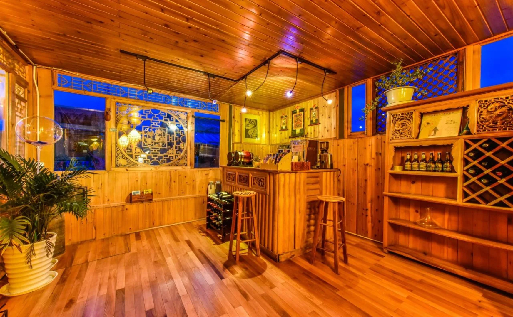 Kersangs Relay Station Hotel