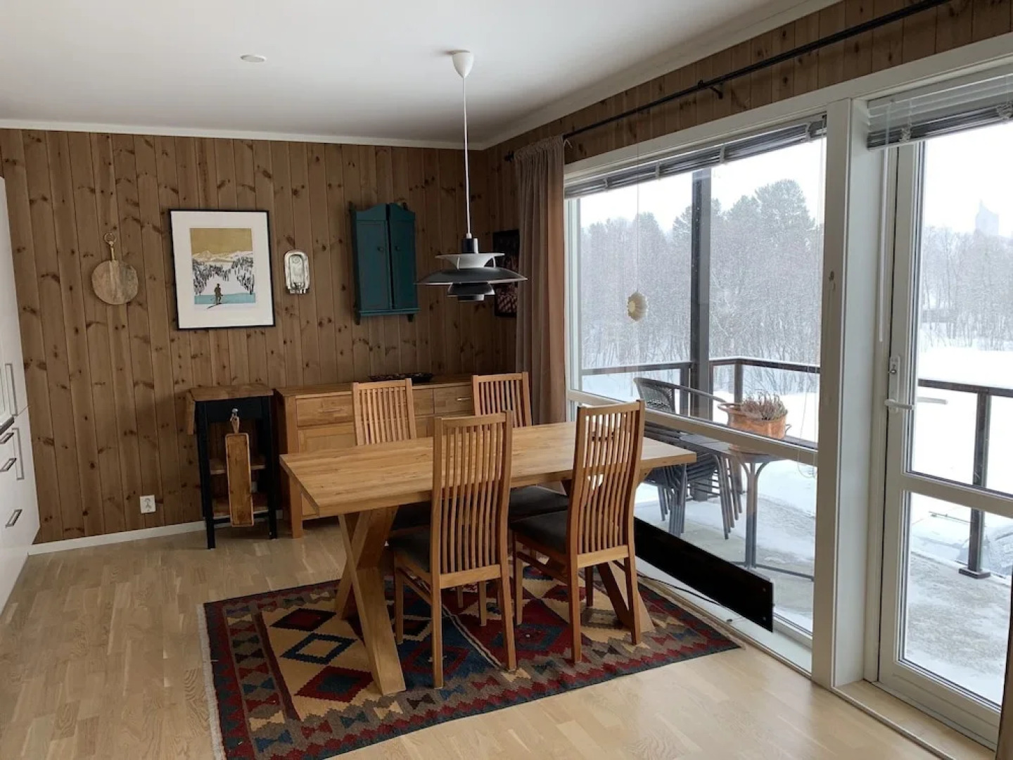 Slåttastølen Leiligheter by Geilolia