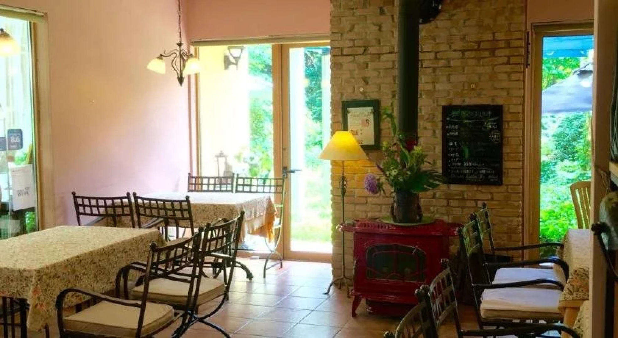 Cafe Restaurant B&B Burari