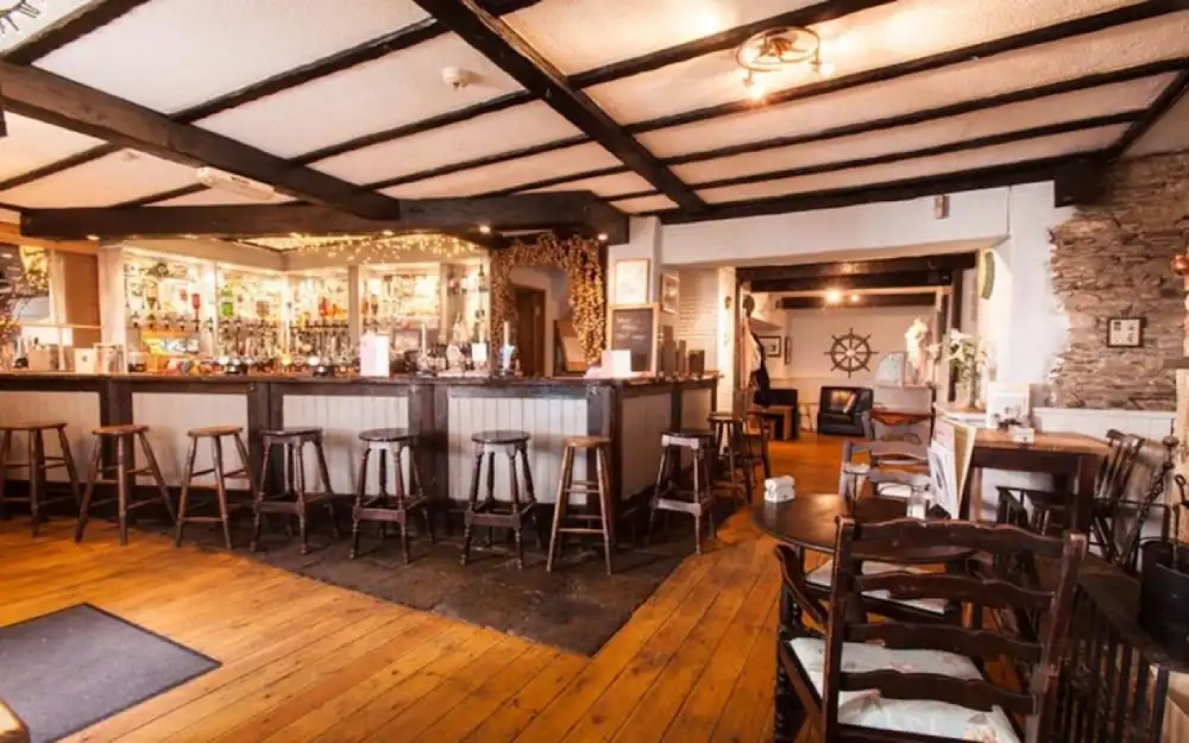 The Old Millhouse Inn