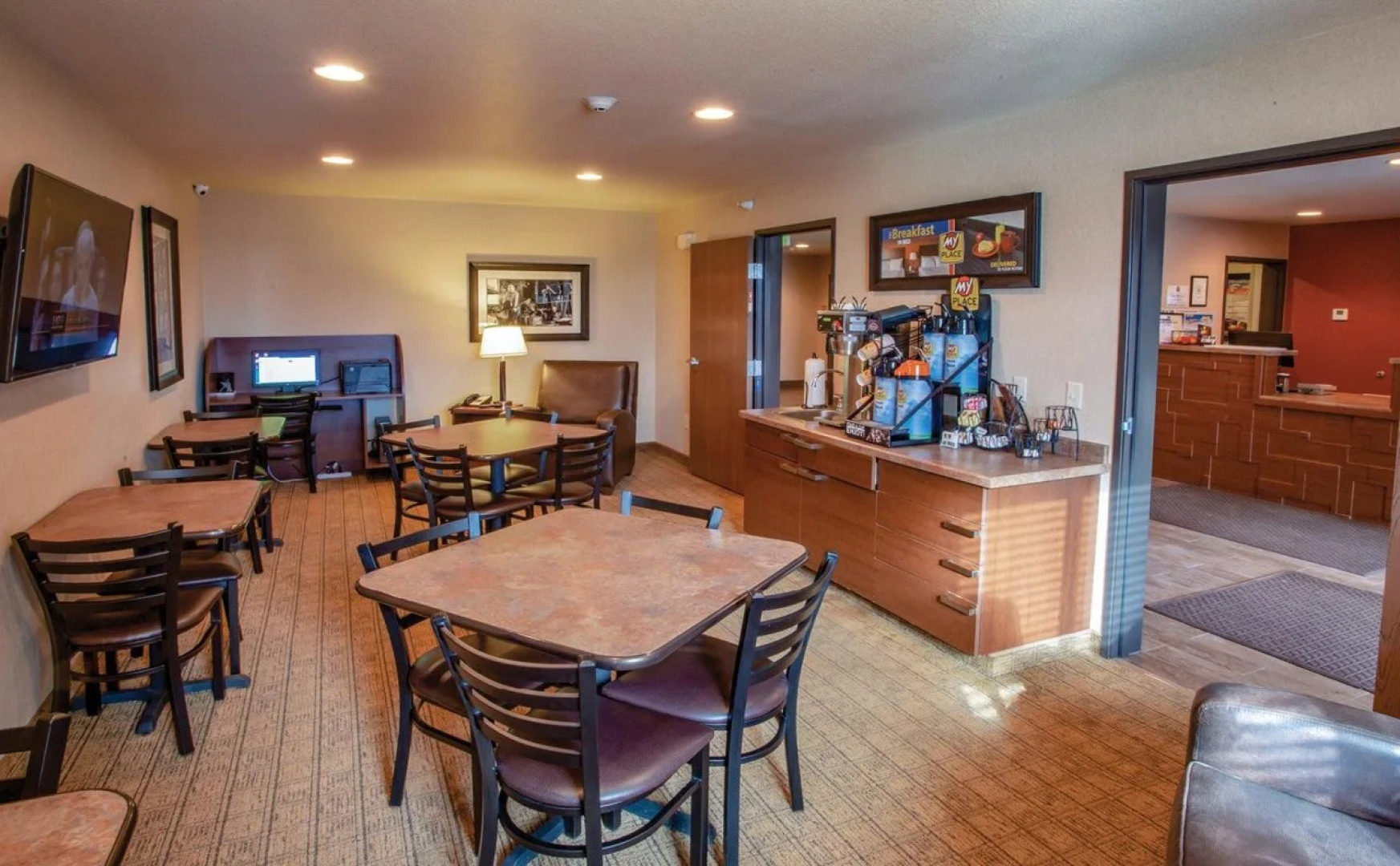 My Place Hotel - Fargo, ND