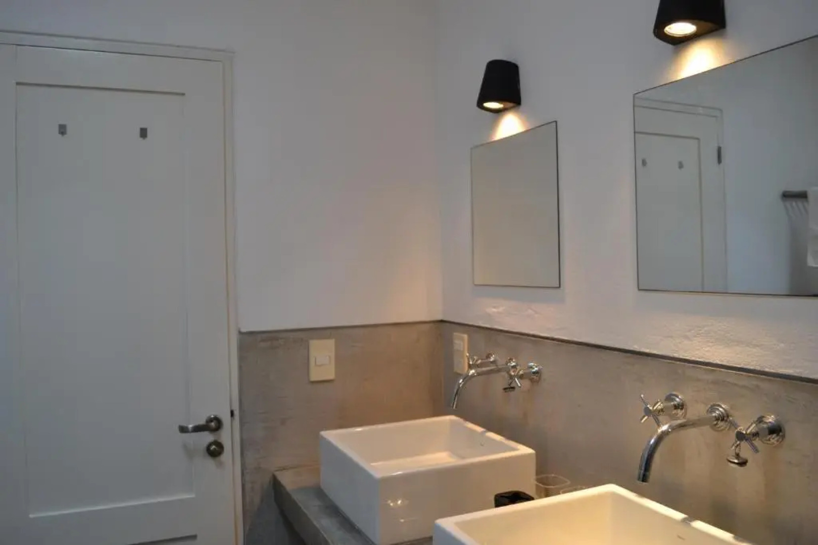 Acceso a las Grutas Casa Mar