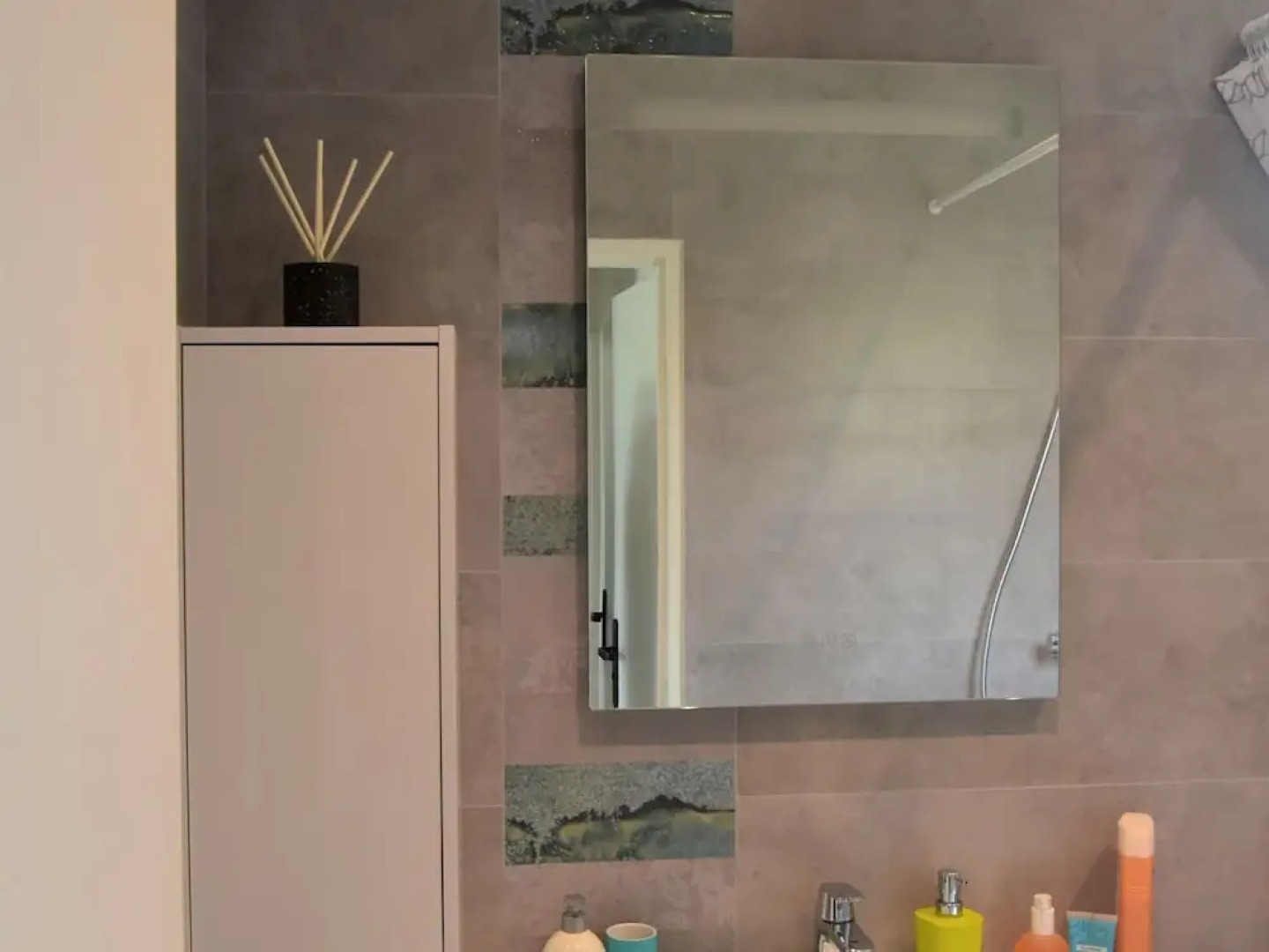 Beautiful Renovated Villa With a Private Swimming Pool and View ont the Sea!