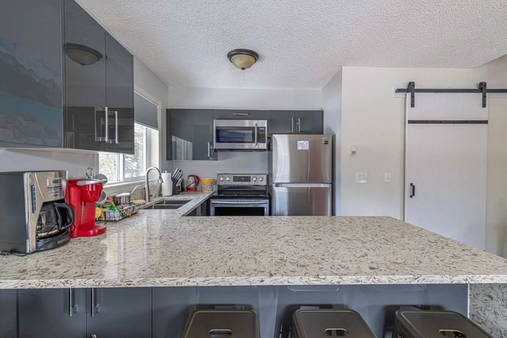 Banff Boundary Lodge-Mountain View Condo