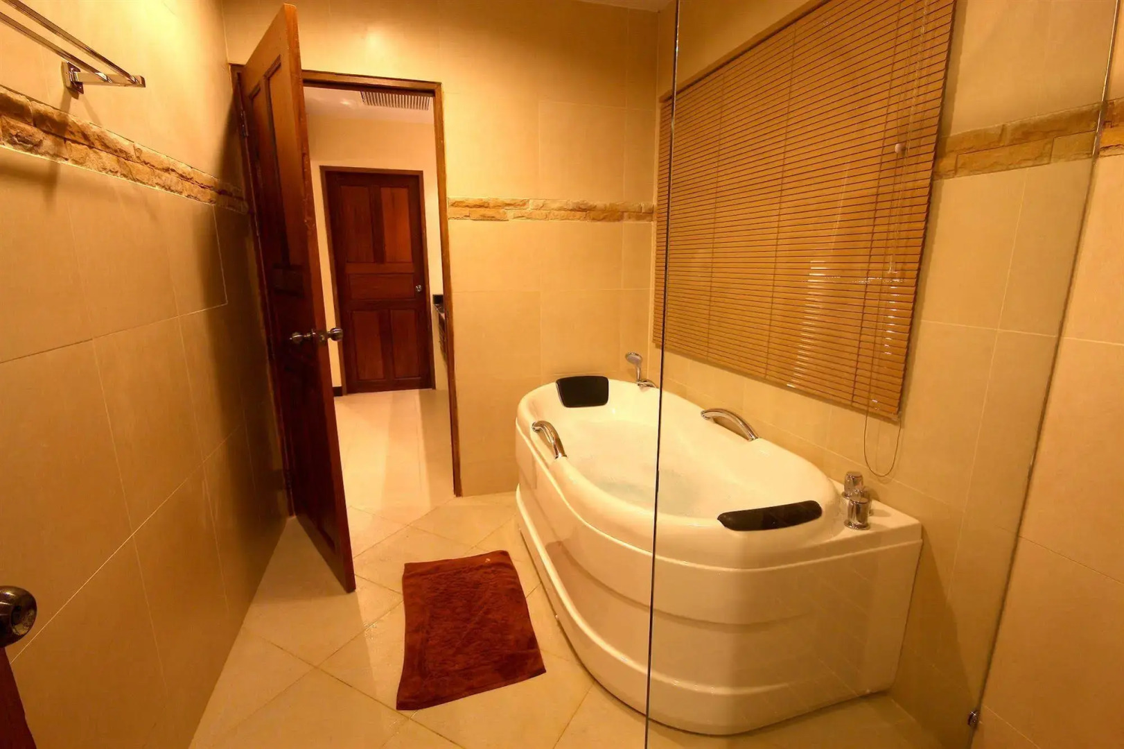 AT Pool Villa Resort