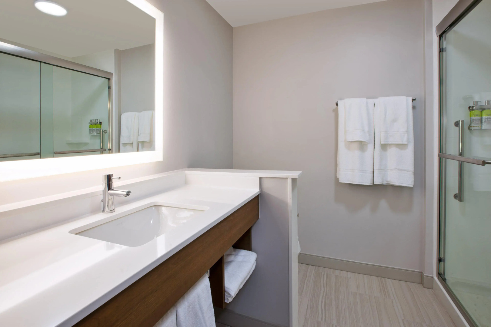 Holiday Inn Express & Suites Wooster by IHG