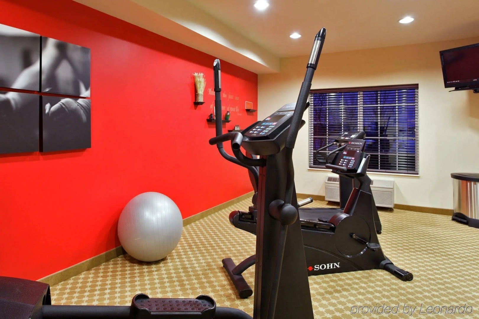 Country Inn & Suites by Radisson, Manteno, IL