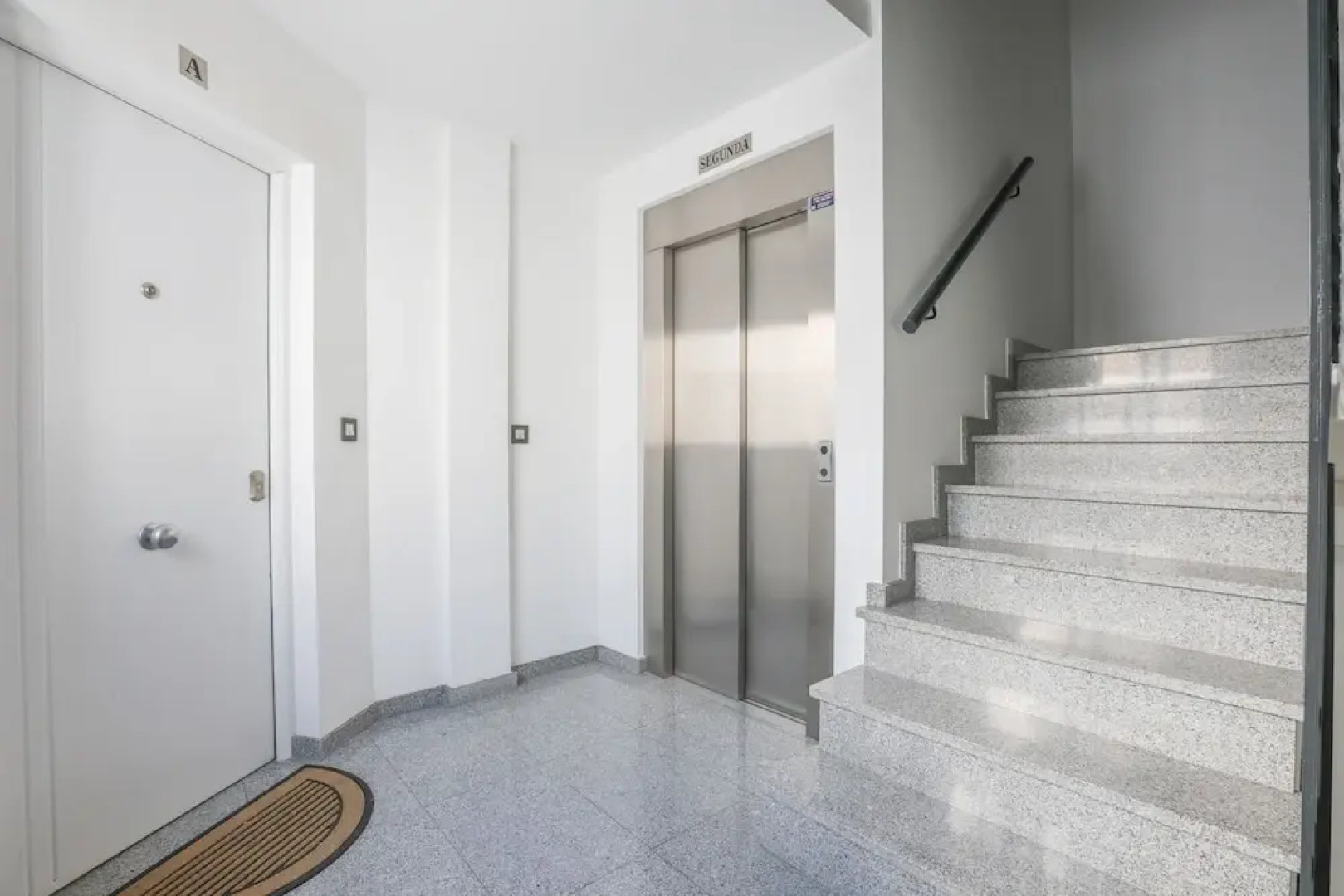 Manuel De Falla Ii in Dos Hermanas