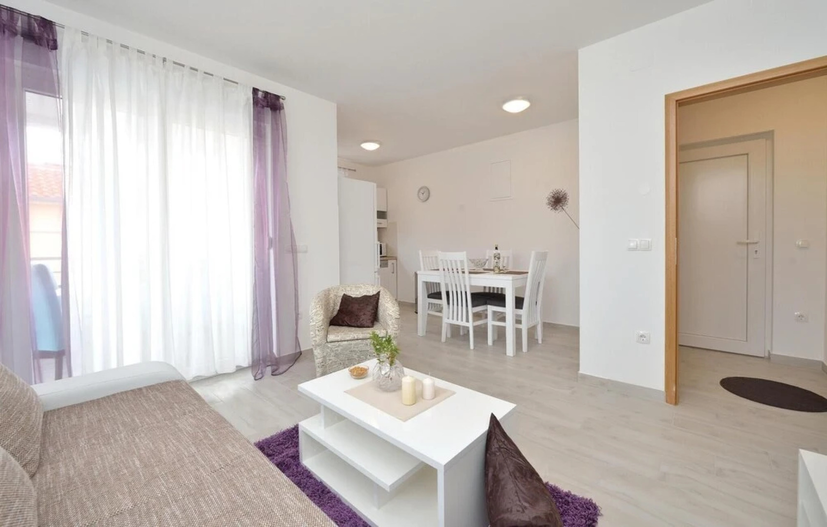 Nice Home in Vrsi-mulo With Wifi and 1 Bedrooms