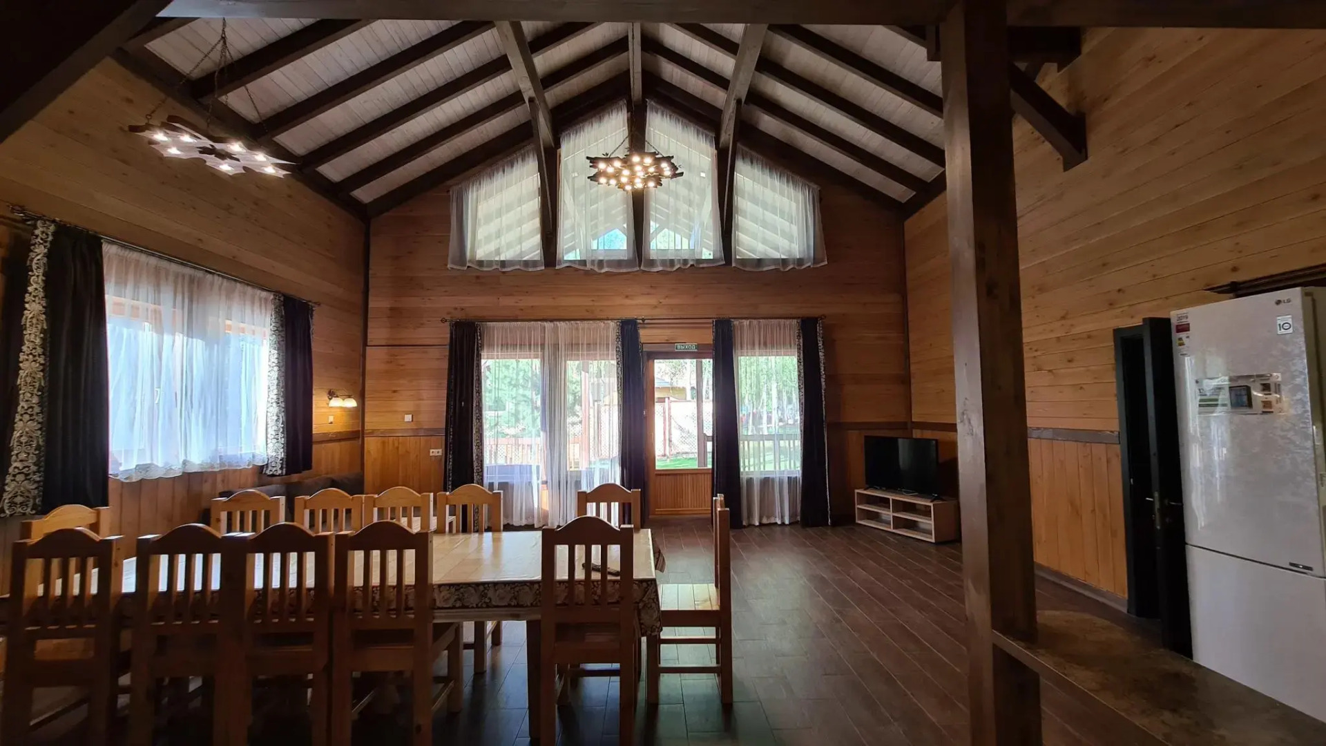 Дом В3 на базе отдыха Новинки Парк