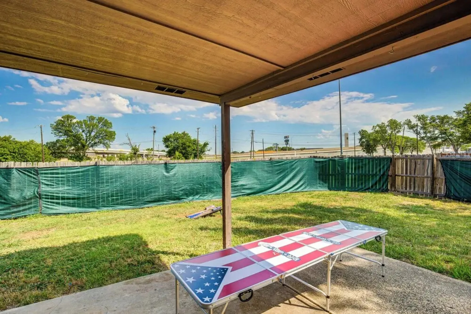 < 1 Mi to Lake Ray Hubbard: Home w/ Patio!