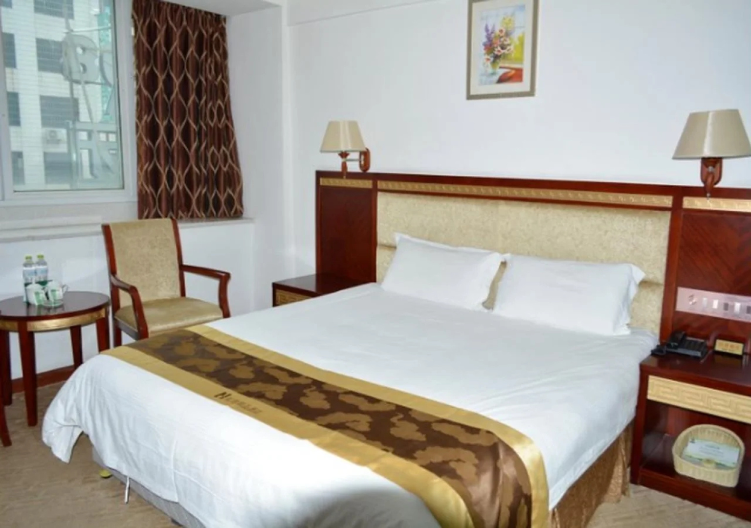 Greentree Alliance Hezhou Babu District Lingfeng Square Hotel