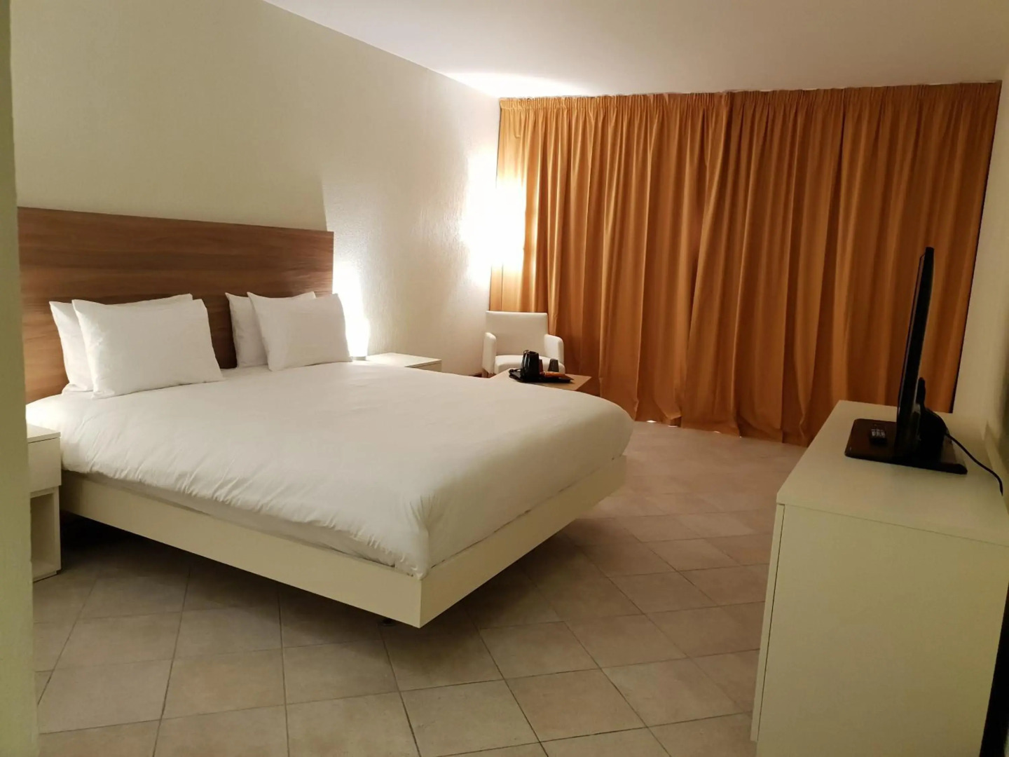 Hotel Arawak Beach Resort