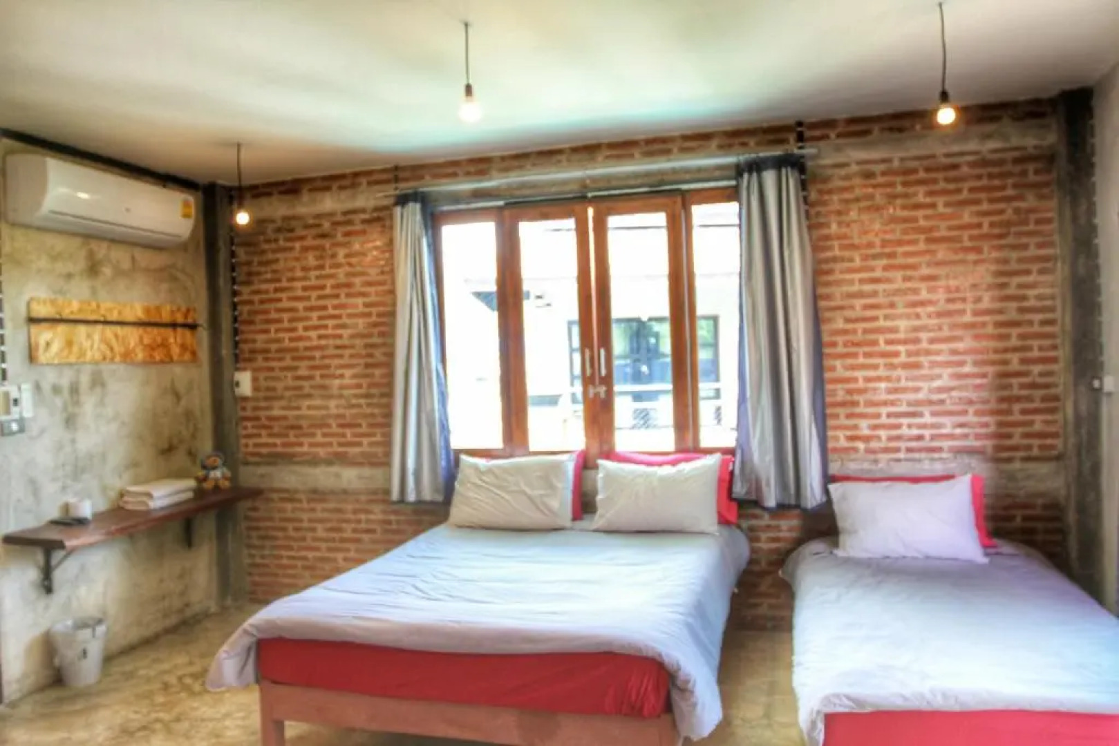 Above the Sea Guesthouse