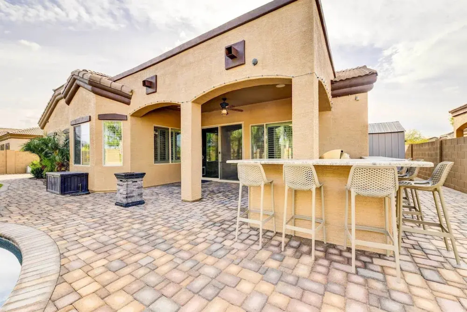 Pool, BBQ & Bar: Family Home in Queen Creek