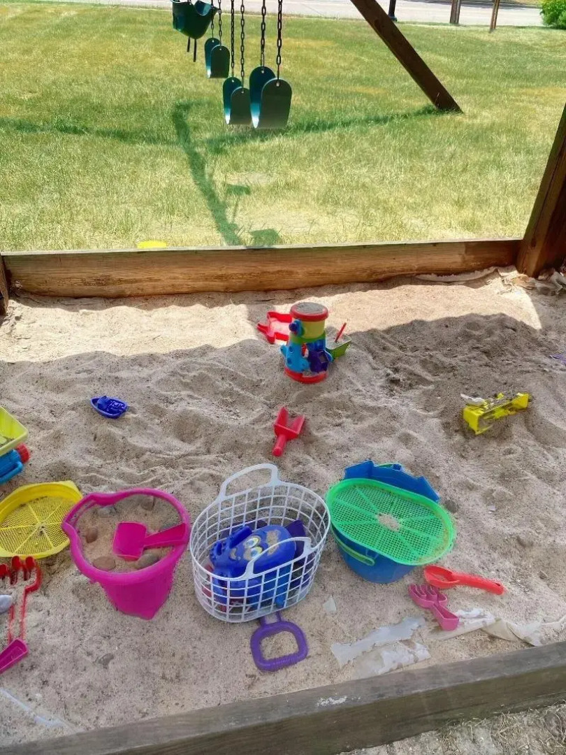 Amber's Inn & Suites