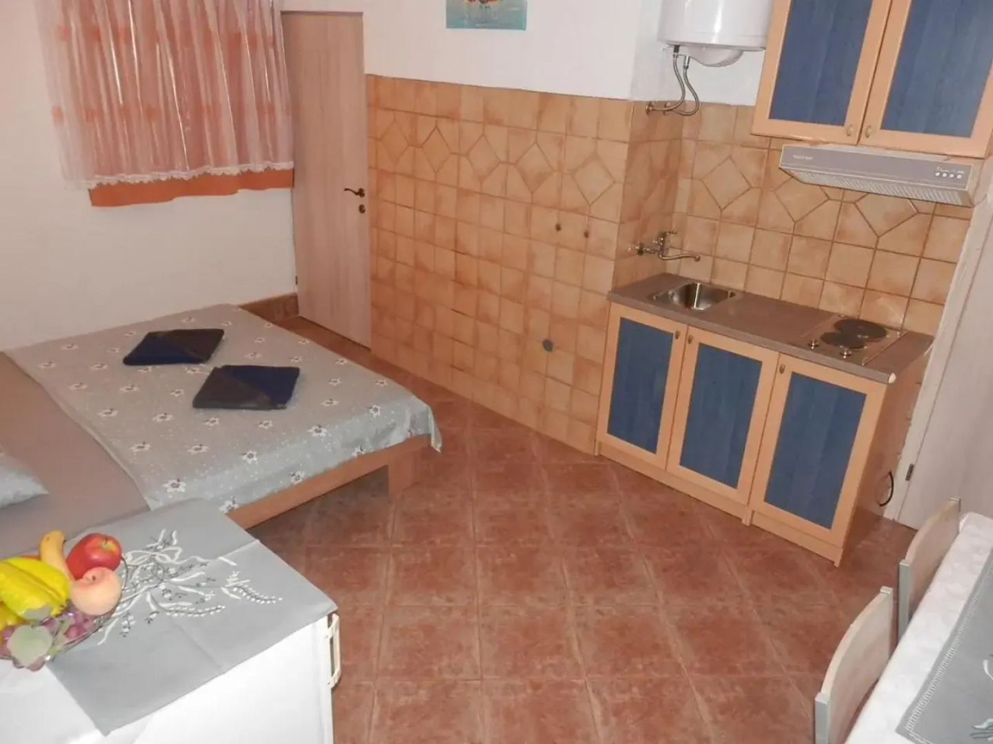 Guest House Tiho 832