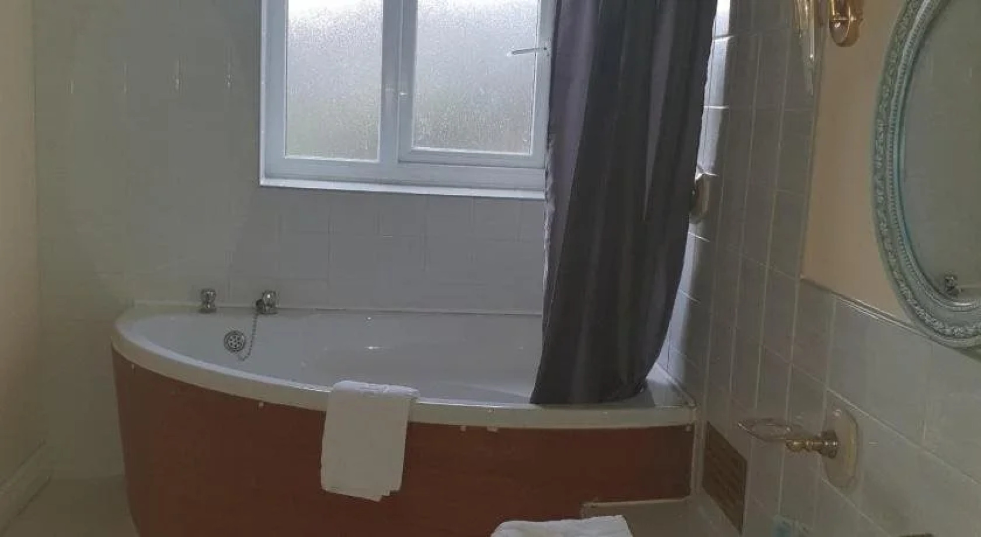 Queensberry Arms Hotel