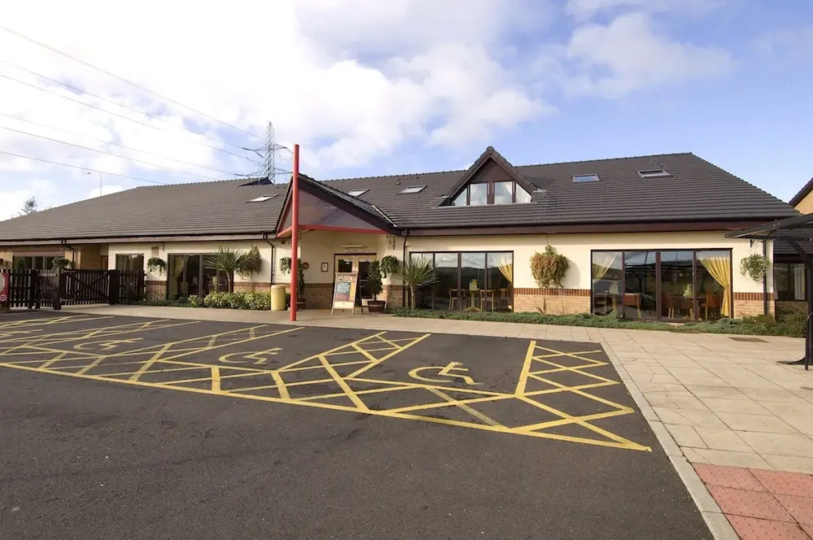 Premier Inn Blackburn South - M65 J4