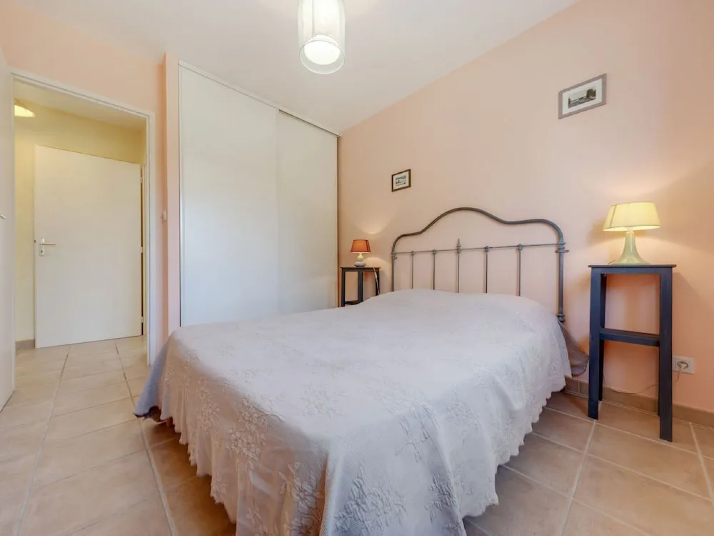 Cozy Holiday Home in Vagnas with Swimming Pool