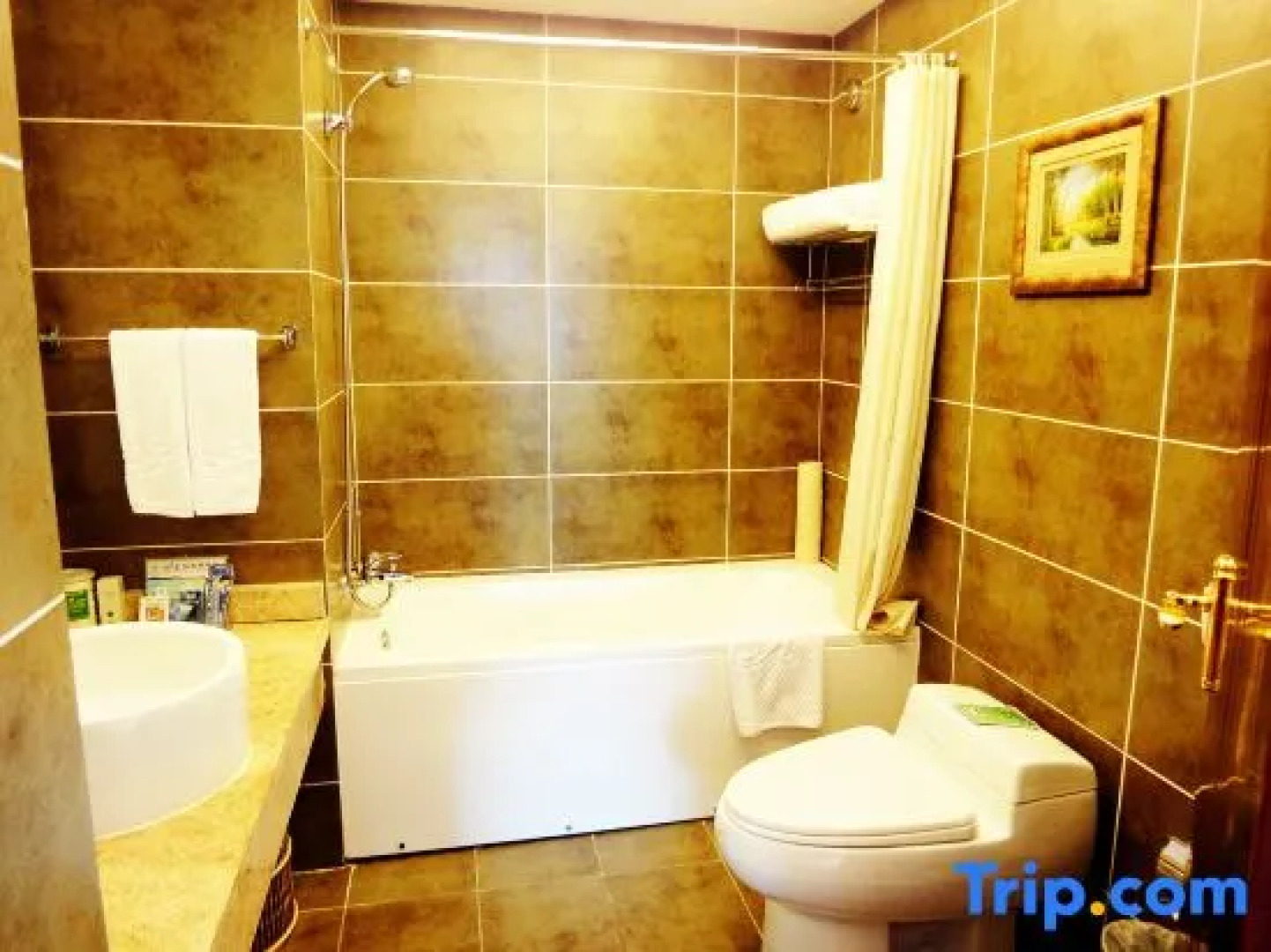 Grand-view International Hotel