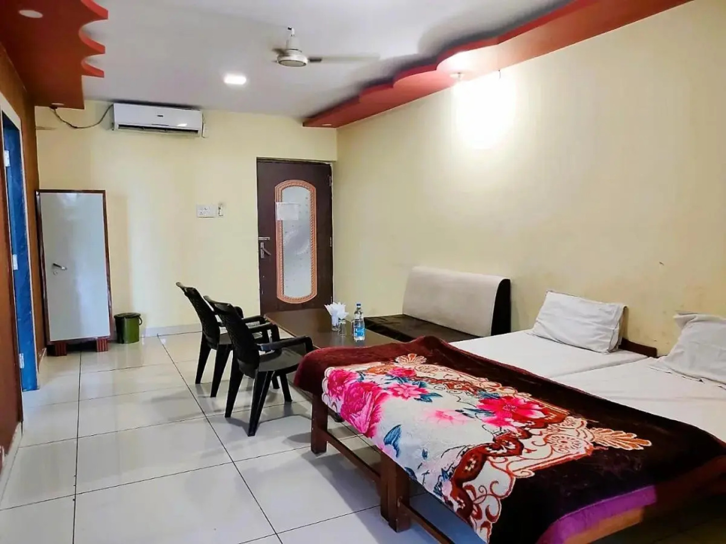 Hotel Madhuwan Heights