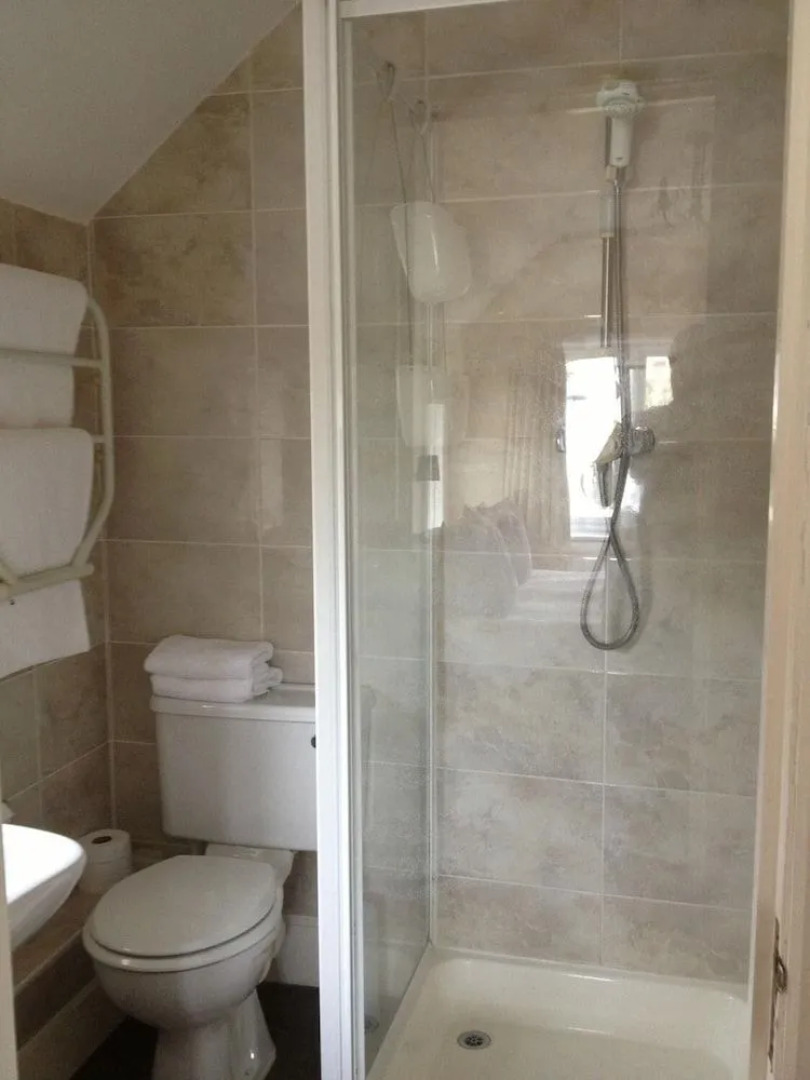 Coombe Bank Guest House