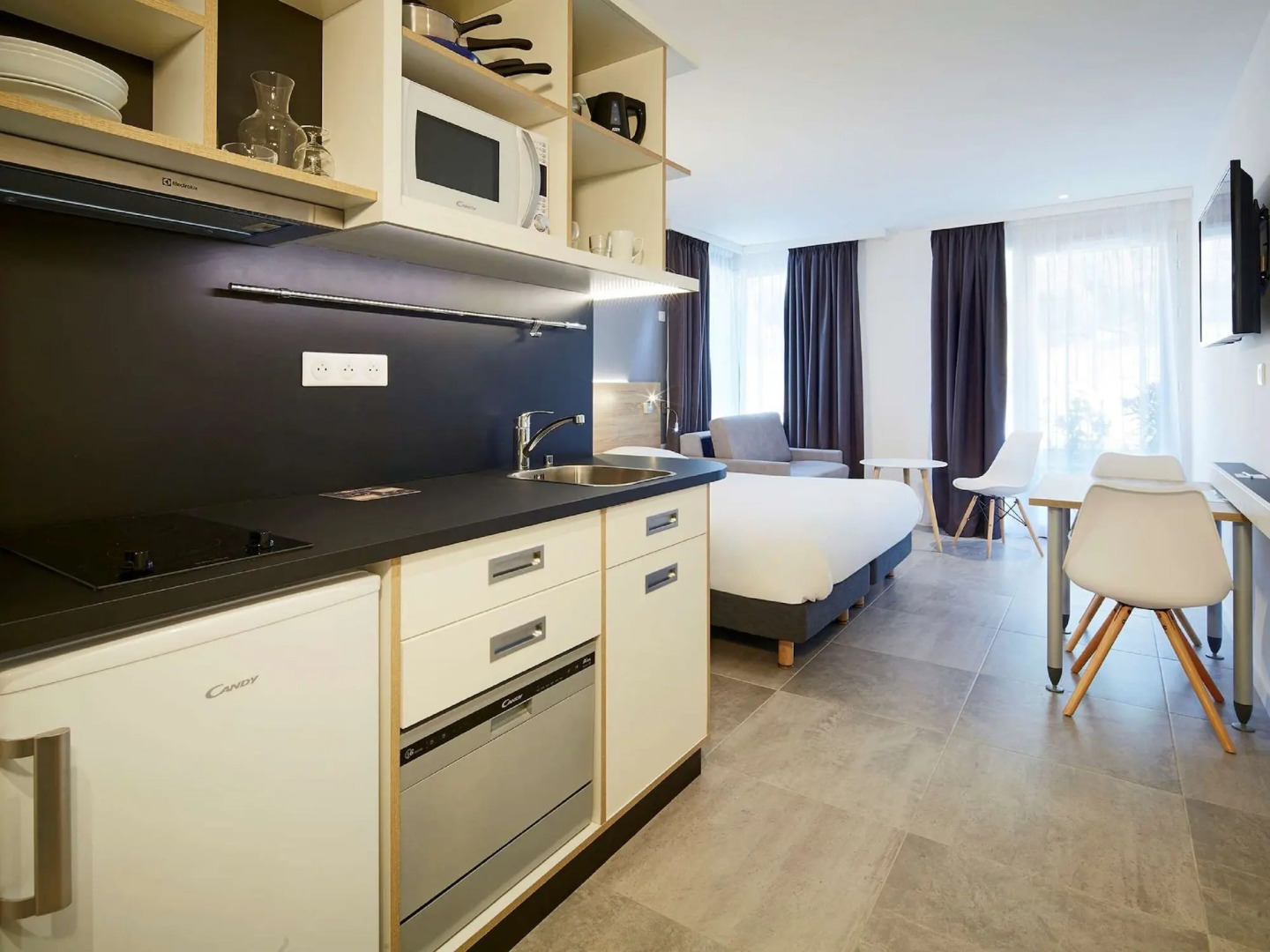 Appart'hôtel Kyriad Résidence Cabriès - Plan de Campagne