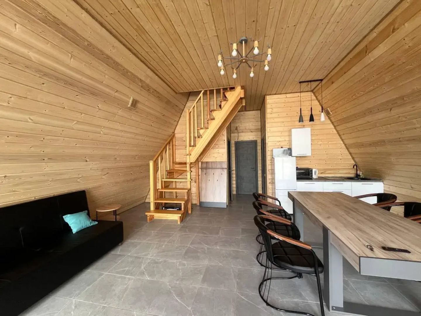 Коттедж на базе отдыха АлексА