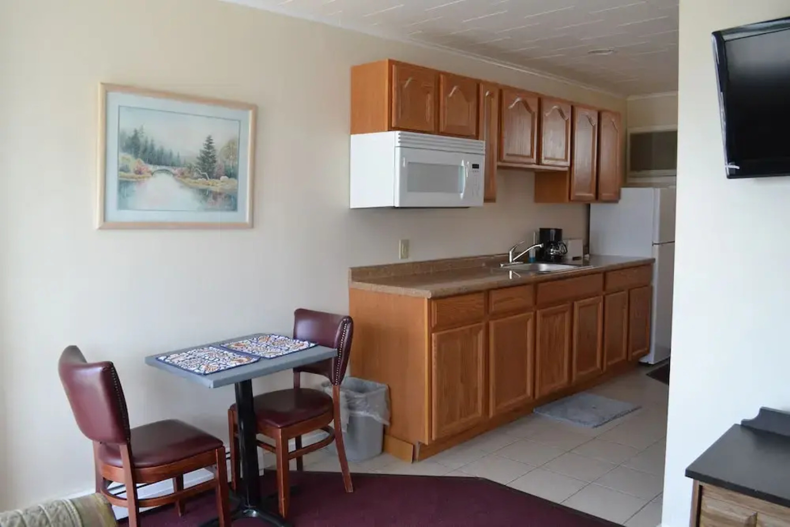 Alouette Beach Resort