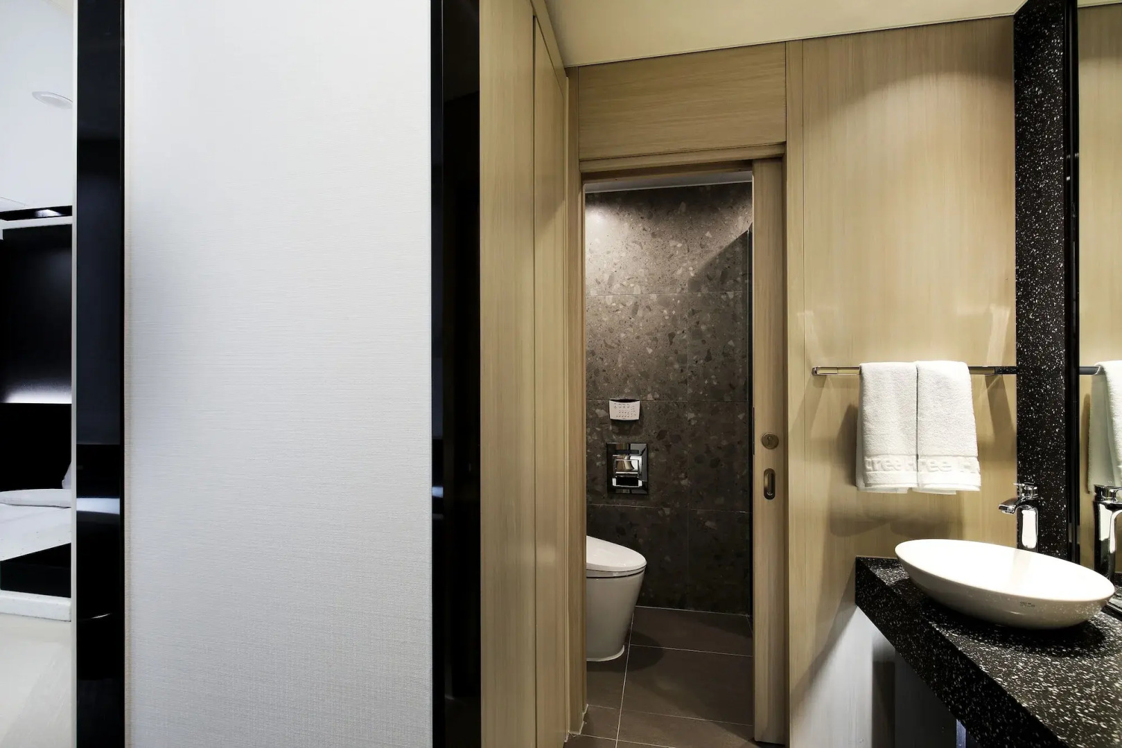 Gloucester Hotel Kintex