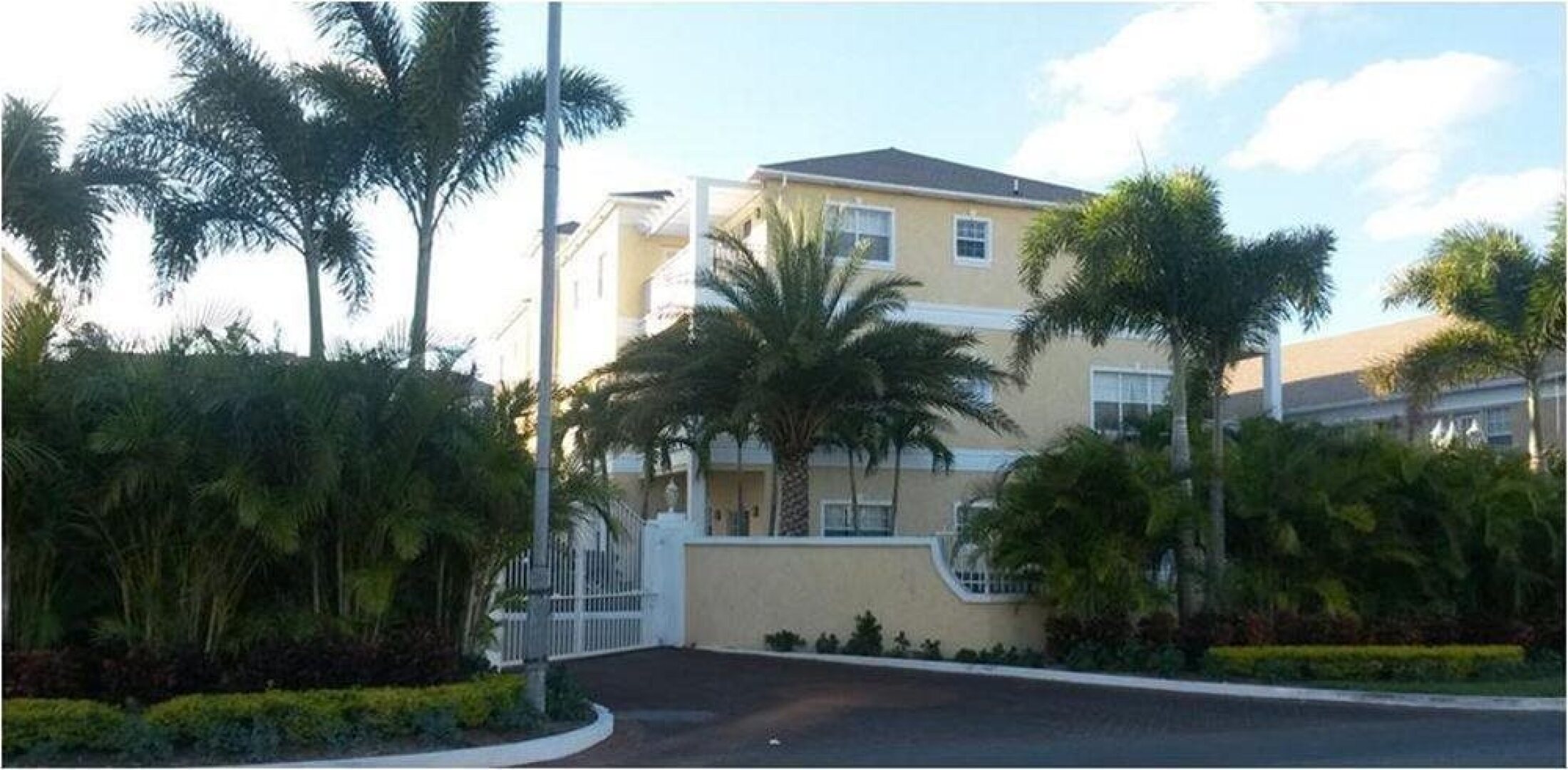 Star Self-Serviced Apartment Rentals