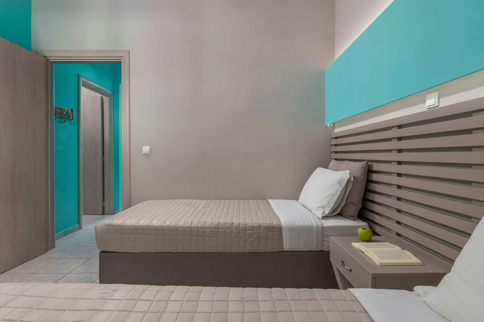 Ouzas Luxury Hotel