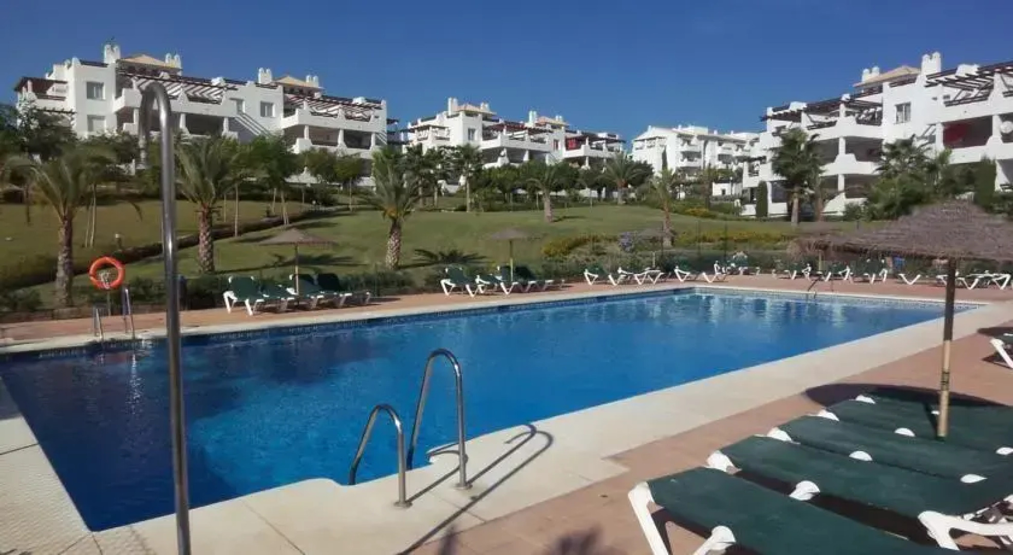 Fantastic Seaview Penthouse in luxury complex