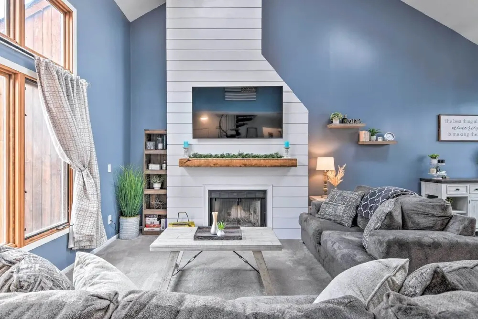 Vernon Township Home w/ Deck on Golf Course