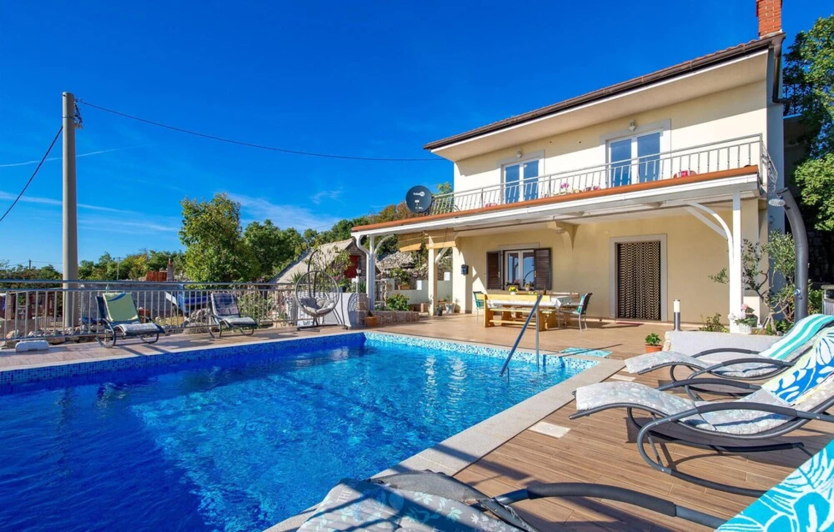 Beautiful Home in Jablanac With Wifi and 5 Bedrooms