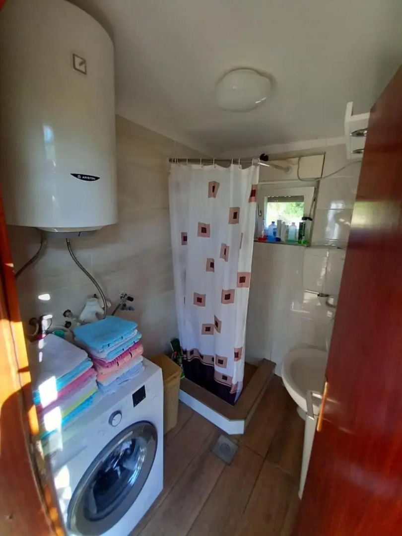 Etno House Mira i Vinarija DSM