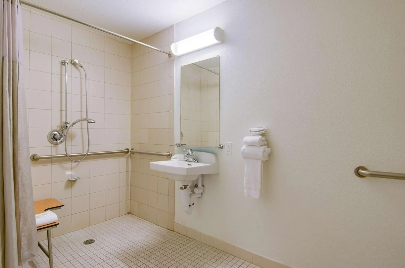 Motel 6 Tacoma, WA - Fife