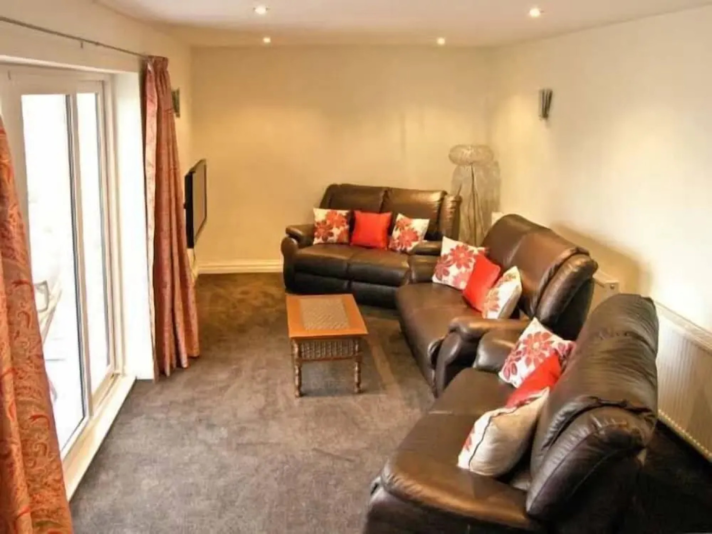 Hendre Aled Farmhouse