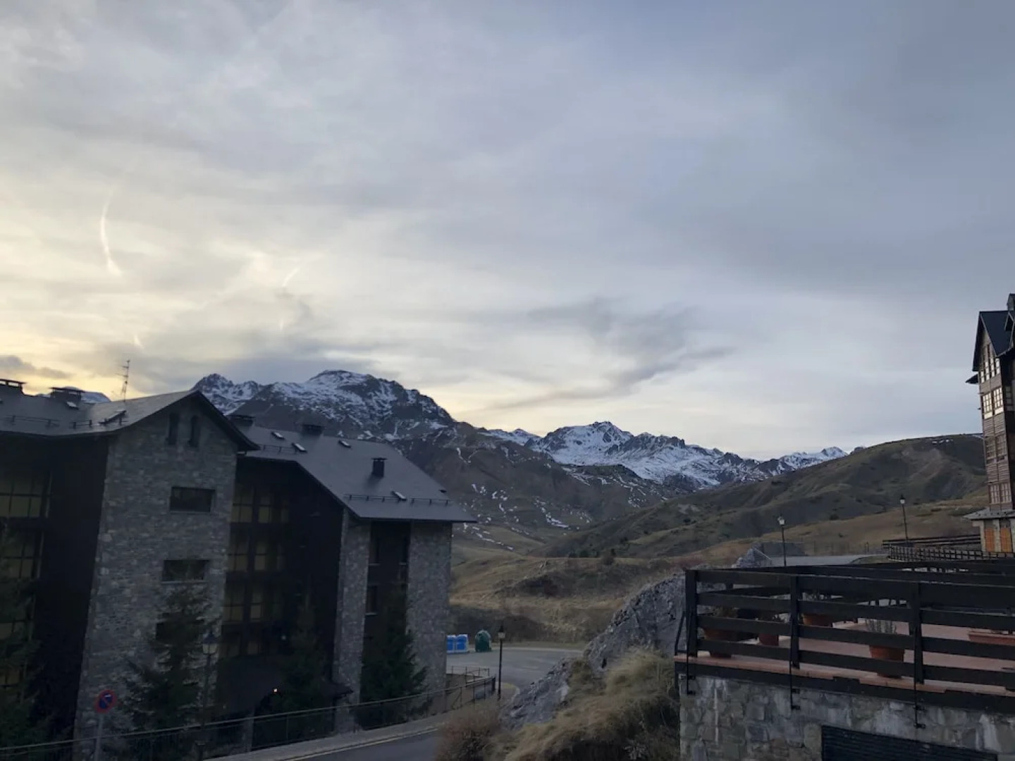 Fincas Carmelo Royo Avenida Pirineos