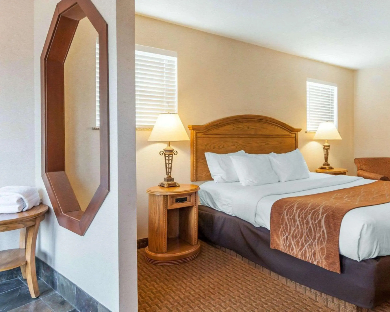 Kathryn Riverfront Inn, an Ascend Collection Hotel