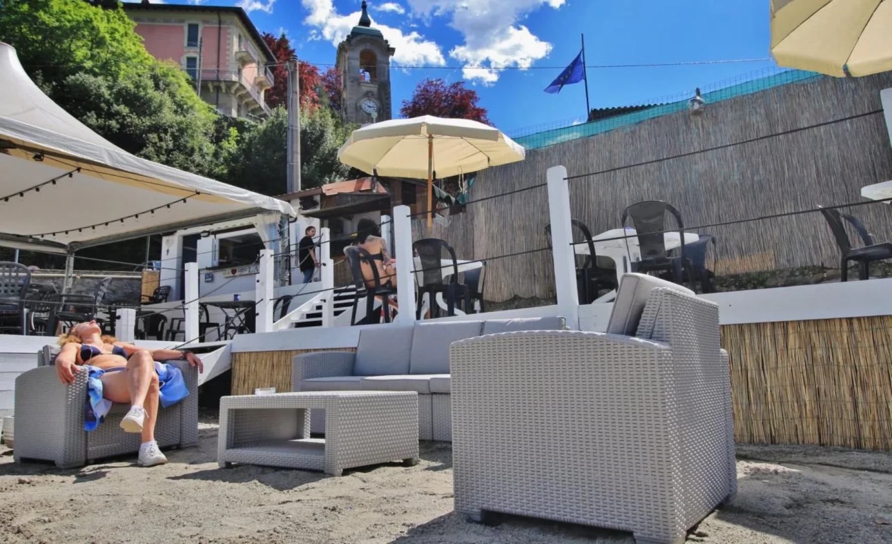 Le Finestre sul Lago