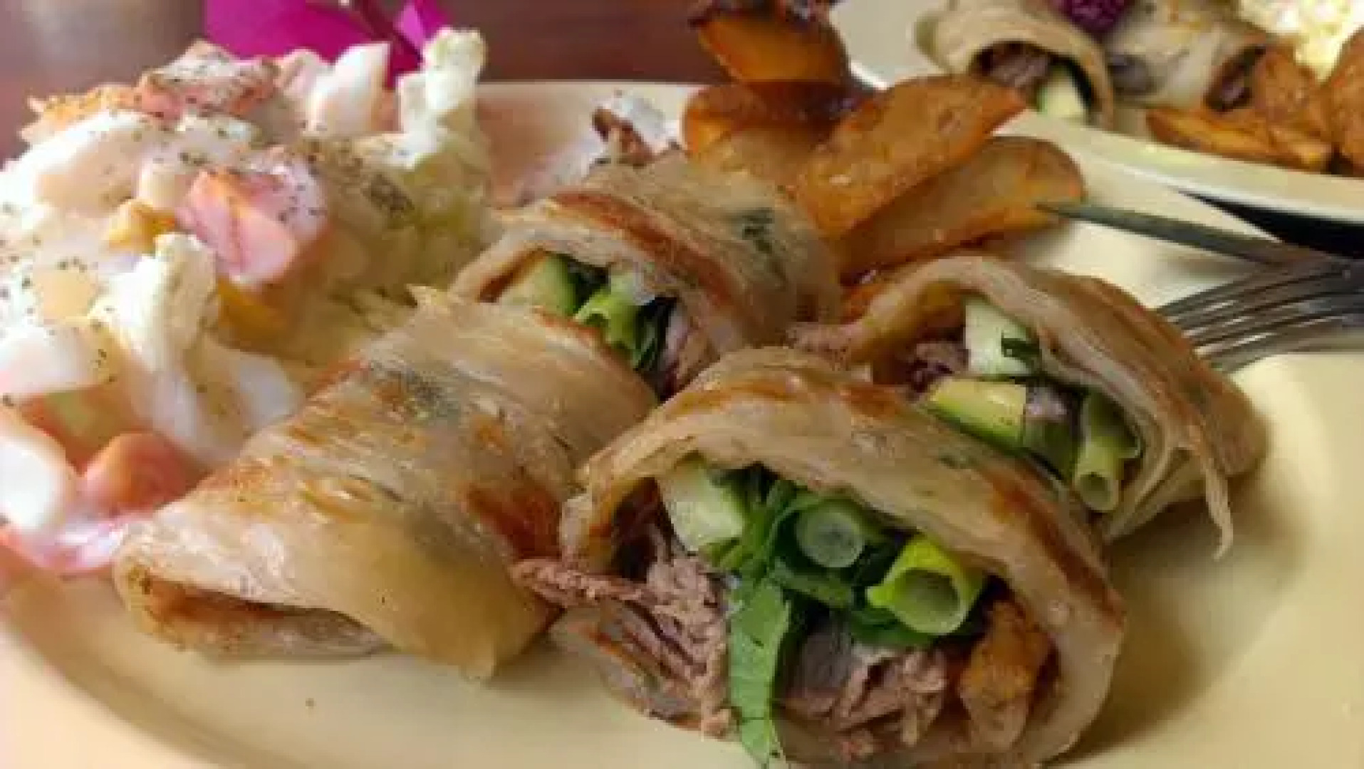 Dulan Groundnut Backpacker Hostel