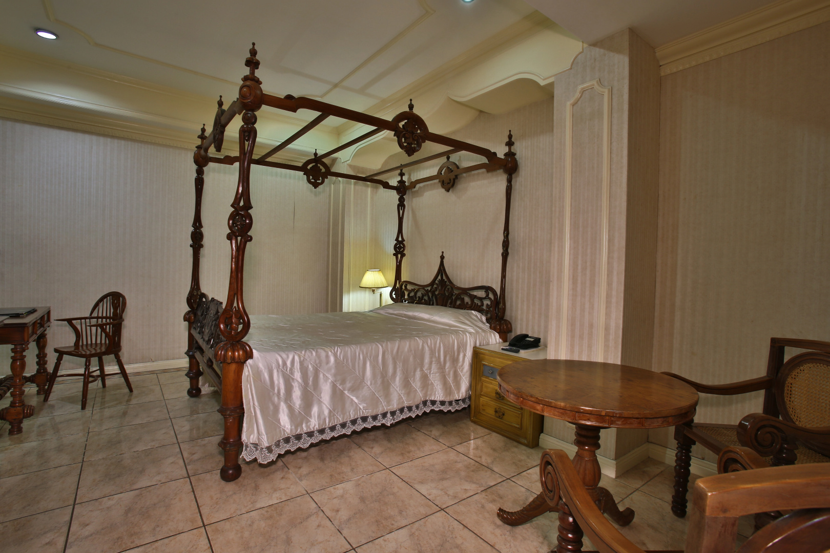 Crown Regency Residences - Cebu