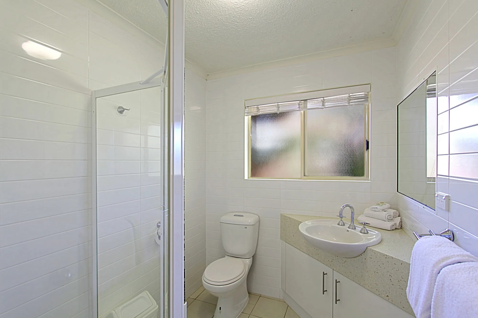 Sea Breeze on Main Beach